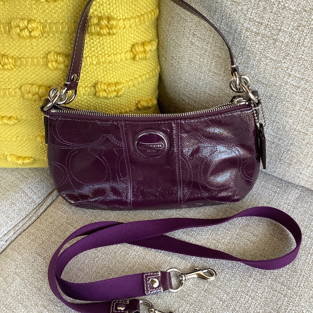 Small Coach shoulder bag